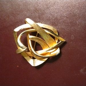 MCM Goldtone Unique Mod Pin